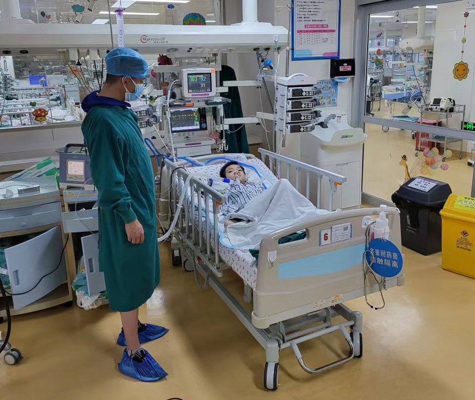 社旗县跨省救护车出租公司